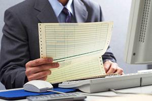 お得な通販店にフライヤー印刷を依頼